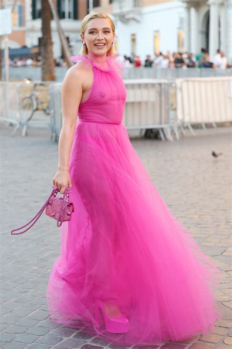 florence pugh dress pink